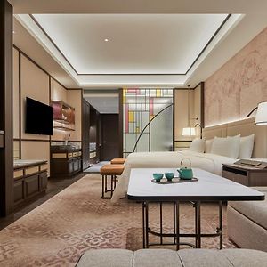 Horizon Executive Twin Room
